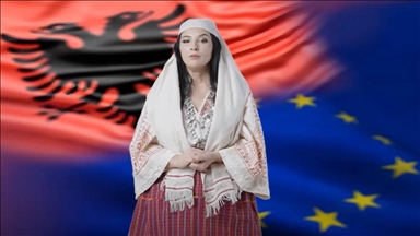Ministrja virtuale Diella u "drejtohet" qytetarëve: Puna ime për ju nuk do të ndalojë asnjë çast