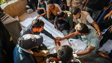 Gaza coupée du monde alors qu’Israël maintient un deuxième jour de black-out des communications