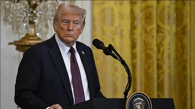 ABD Başkanı Trump, Venezuela'da "rejim değişikliği" konusunu görüşmediklerini belirtti