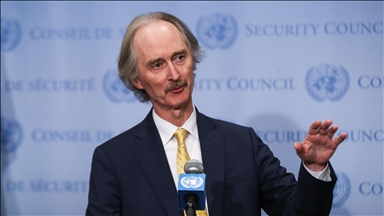 UN special envoy for Syria announces resignation