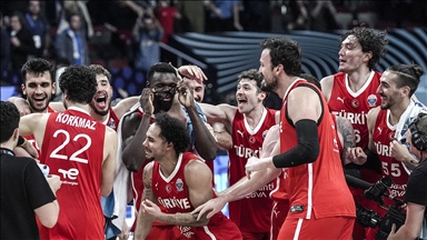 A Milli Erkek Basketbol Takımı'ndan büyük sıçrama