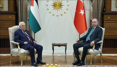 الرئيس أردوغان يقيم مأدبة عشاء على شرف نظيره الفلسطيني 