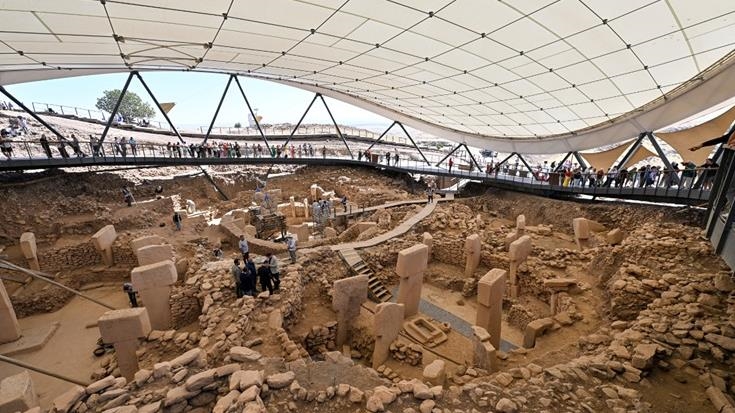 Rare human statue discovered at eastern Türkiye’s Gobeklitepe sheds light on Neolithic rituals