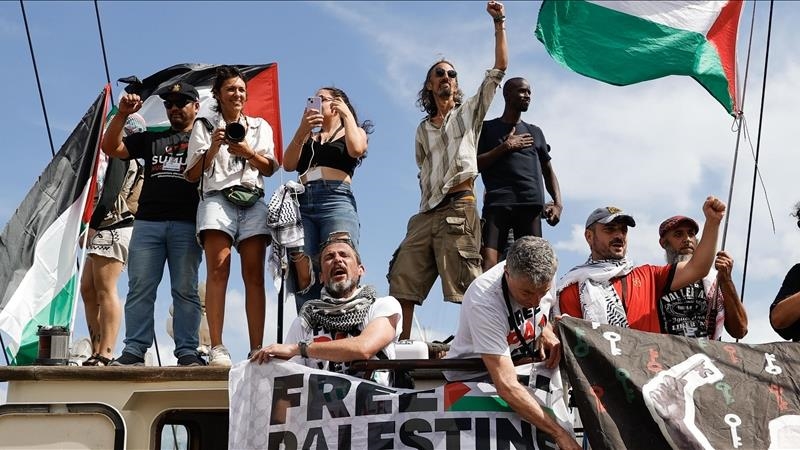 İtalya'da liman işçilerinin ihbarıyla İsrail'e patlayıcı madde sevkiyatı engellendi