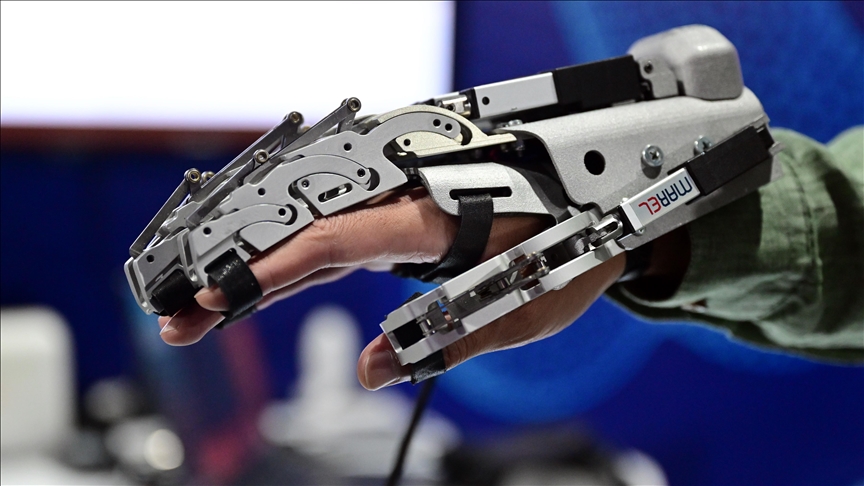 Yerli üretim robotik el rehabilitasyon sistemiyle hastalara düşük maliyetli tedavi amaçlanıyor