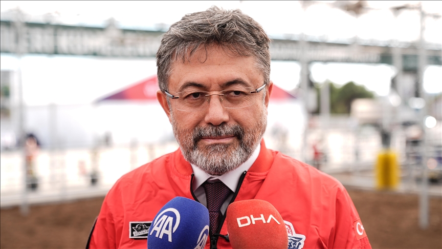 Tarım ve Orman Bakanı Yumaklı: Tarımsal üretimin teknolojinin etrafında birleşmesi gerektiğini her zaman ifade ediyoruz