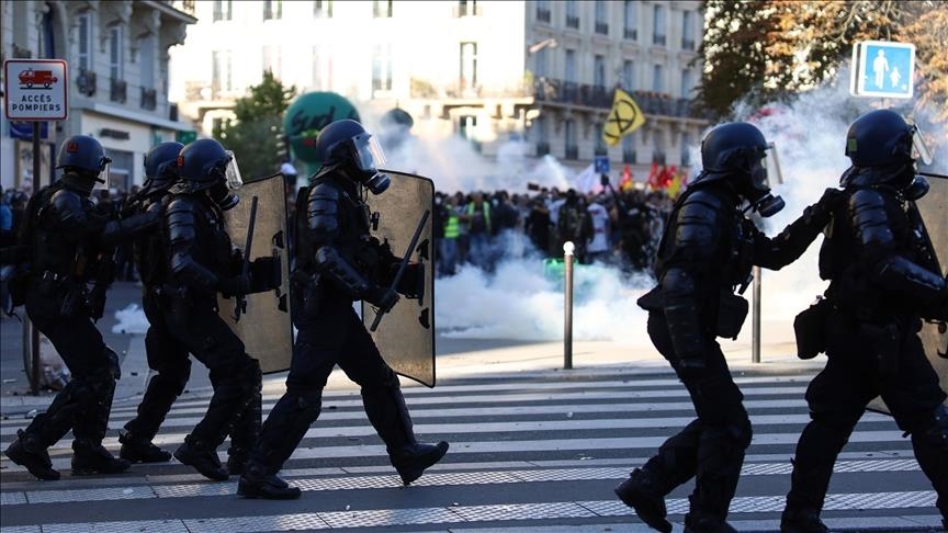 Mbi 300 të arrestuar në protestat mbarëkombëtare me pjesëmarrjen e 1 milion njerëzve në Francë