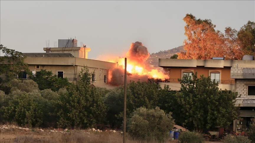 Israeli airstrikes kills 2, injures 3 in southern Lebanon