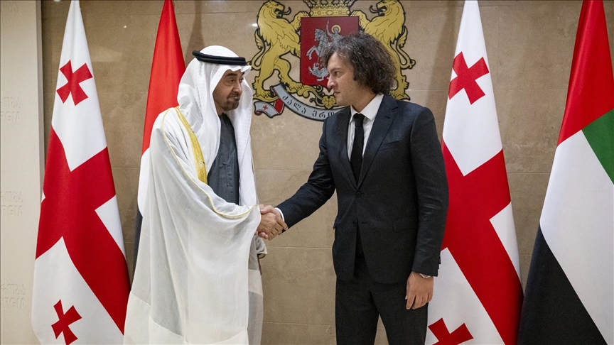 محمد بن زايد ورئيس وزراء جورجيا يبحثان تعزيز التعاون الاقتصادي