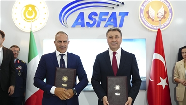 ASFAT ile Magnaghi Havacılık'ın "Ortak Girişim Sözleşmesi" imza töreni TEKNOFEST'te yapıldı