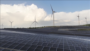 Türkiye'nin yenilenebilir enerji kurulu gücü ağustosta 74 bin megavatı geçti
