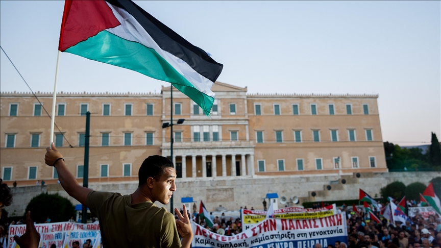Pro-Palestinian group protests outside Israeli-linked hotel in Greece Pro-Palestinian group protests outside Israeli-linked hotel in Greece