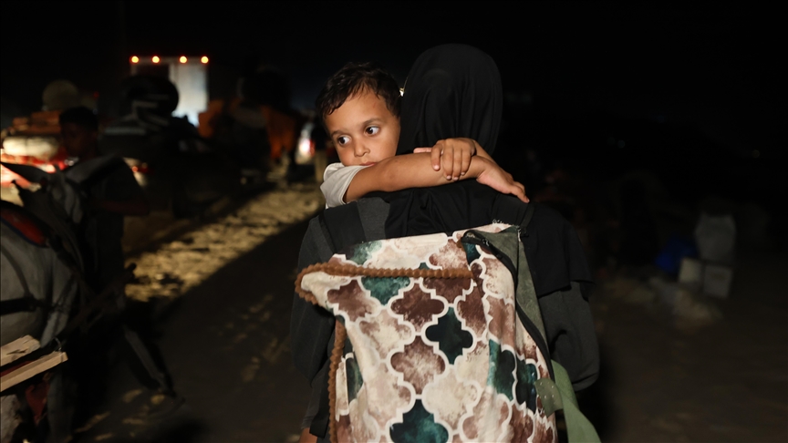 Scotland’s first minister welcomes Gaza Palestinians arriving for medical treatment
