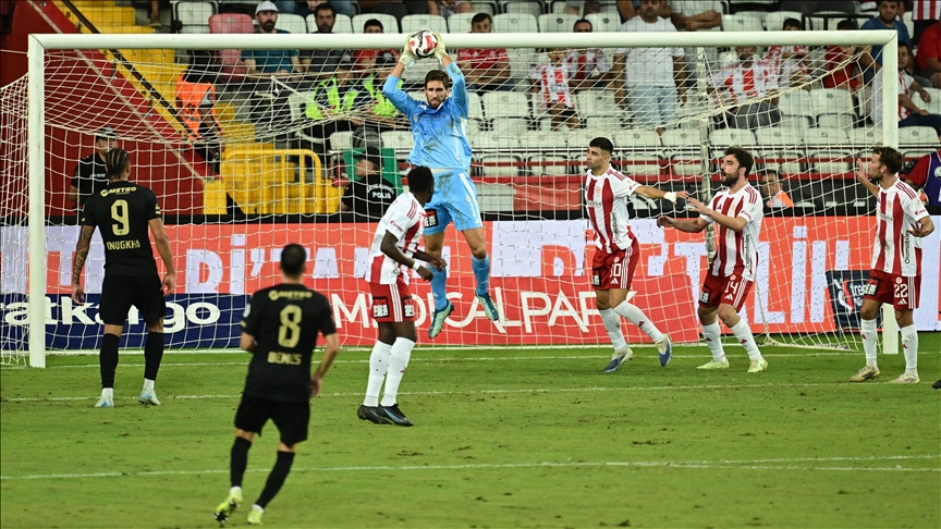 Antalyaspor ile Kayserispor berabere kaldı