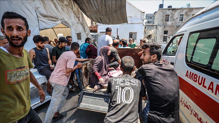 غزة.. مشفى ميداني يعلن وقف الجراحات المجدولة لنقص الأدوية الحاد