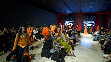 Modna revija “Udružene protiv nasilja nad ženama” u okviru 48. BH Fashion Weeka