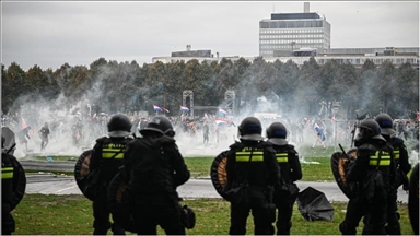 La Haye : une manifestation anti-migrants dégénère