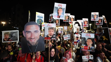 Thousands of Israelis rally across country for prisoner swap, Gaza ceasefire
