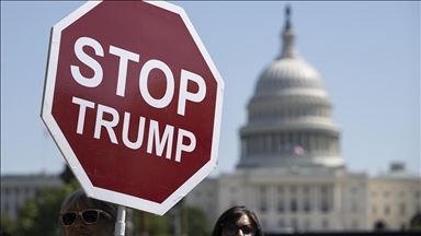 Се одржа митинг против Трамп во Вашингтон