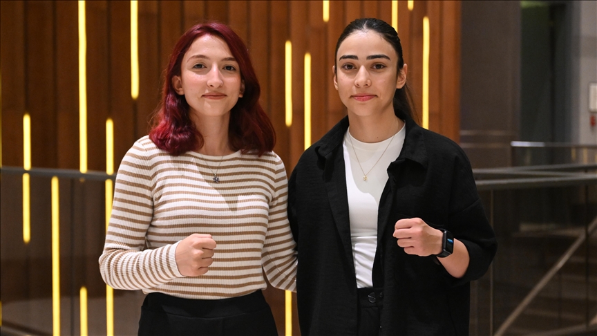 Muaythaici kız kardeşler Avrupa Şampiyonası'nda birlikte mücadele edecek