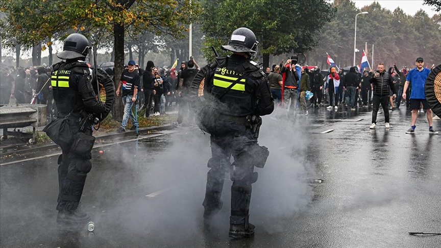 Протестот во Холандија со барање за построга политика за бегалците ескалираше во судири
