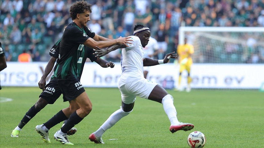 Kocaelispor ile Çaykur Rizespor 1-1 berabere kaldı