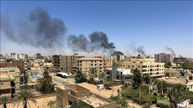 Drone strike kills top official in Sudan’s Darfur as thousands flee El-Fasher
