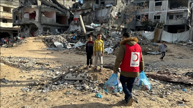 الهلال الأحمر التركي يدعم الخدمات الصحية في قطاع غزة
