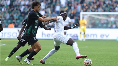 Kocaelispor ile Çaykur Rizespor 1-1 berabere kaldı