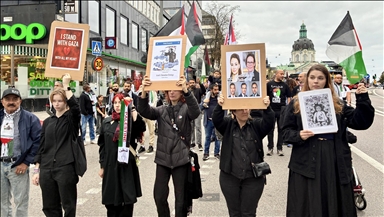 Suedi, qindra njerëz marshojnë për të protestuar kundër gjenocidit në Gaza
