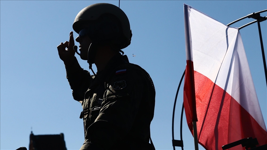 Any future territorial violations will be dealt with strongly, Poland warns Russia