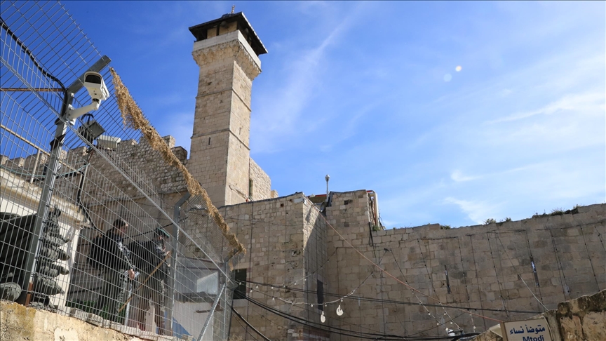 إسرائيل تغلق المسجد الإبراهيمي أمام الفلسطينيين بحجة "أعياد يهودية"