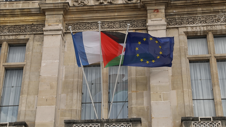 France officially recognizes state of Palestine, Macron announces