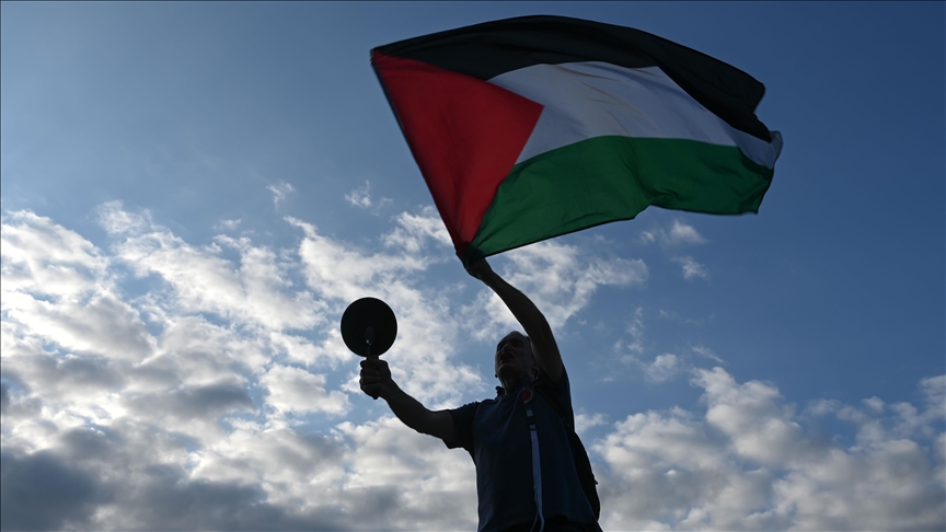 Arap ülkeleri İngiltere, Kanada ve Avustralya'nın Filistin'i tanımasından memnun