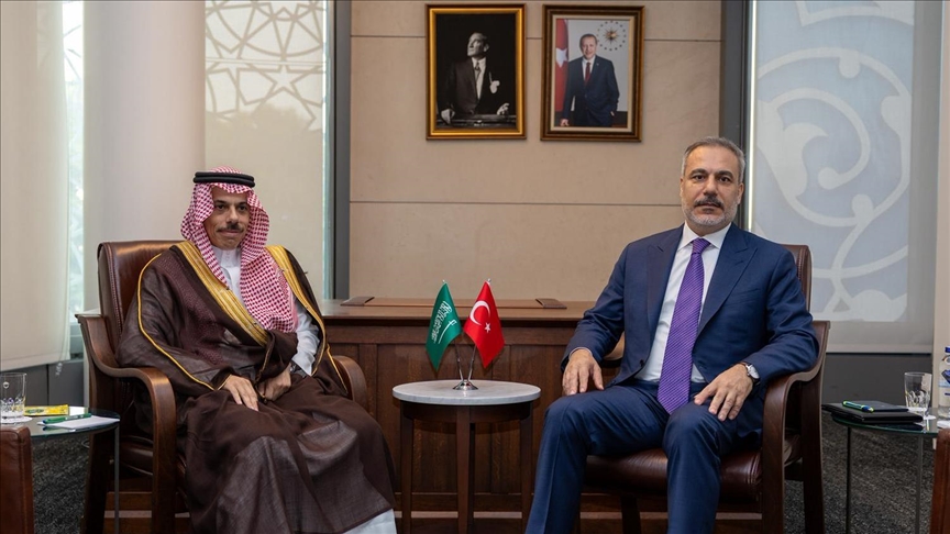 Turkish foreign minister meets with Saudi, Australian counterparts in New York