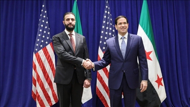 Le président syrien Al-Charaa rencontre le secrétaire d’État américain Rubio à New York