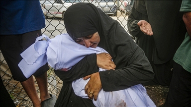 İsrail'in Gazze'ye saldırılarında son 24 saatte 61 Filistinli hayatını kaybetti