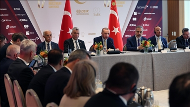 Cumhurbaşkanı Erdoğan: ABD ile 100 milyar dolarlık ticaret hacmi müşterek hedefimiz olmayı sürdürüyor