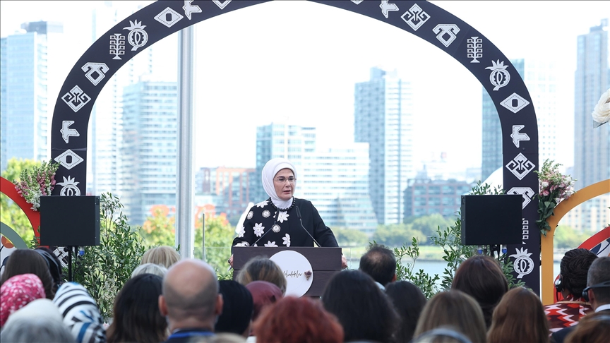 أمينة أردوغان: لن نسمح لإسرائيل بمحو فلسطين من الذاكرة