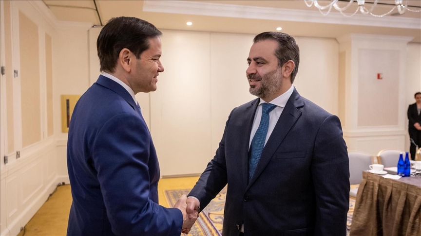 وزير خارجية سوريا يبحث مع نظيره الأمريكي تعزيز العلاقات