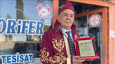Isparta'da "Yılın Ahisi" seçilen sıhhi tesisat ustası 55 yıldır mesleğini sürdürüyor