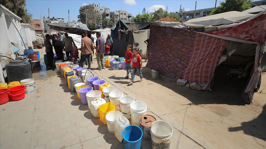 İsrail'in "susuzluğu" silah olarak kullandığı El-Mevasi'de bir milyon Filistinli yaşam savaşı veriyor