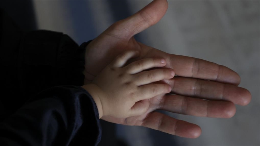 Hatay'da üç yılda 281 çocuk koruyucu aileyle sıcak yuvaya kavuştu 
