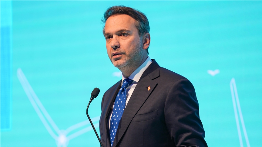 Enerji ve Tabii Kaynaklar Bakanı Bayraktar, BOTAŞ ile Mercuria arasında LNG anlaşması imzalandığını bildirdi