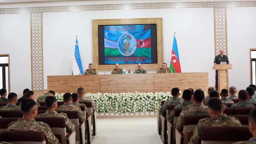 Азербайджан и Узбекистан проводят совместные командно-штабные учения «Мяхарят − 2025»