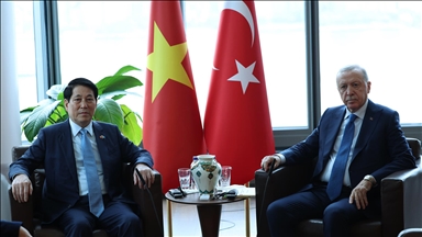 Cumhurbaşkanı Erdoğan, Vietnam Devlet Başkanı Luong Cuong ile görüştü