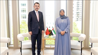 وزير البيئة التركي يلتقي بنظيرته الإماراتية في نيويورك