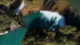 Manavgat Şelalesi doğal güzelliğiyle dikkati çekiyor