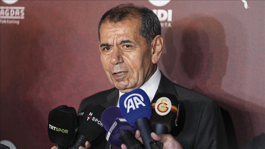 Galatasaray Kulübü Başkanı Dursun Özbek, Alanyaspor ve Liverpool maçlarından umutlu