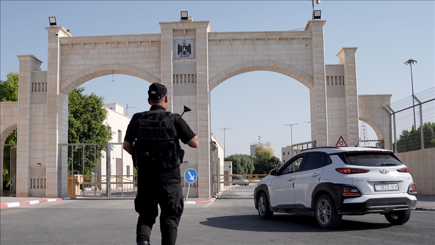 İsrail'in sınırı kapatma kararı Batı Şeria'yı tam anlamıyla "açık hava hapishanesine" çevirdi